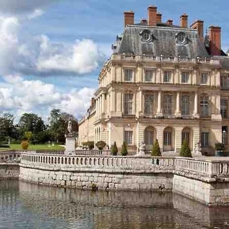 La Pause Allongee - Fontainebleau Hypercentre מראה חיצוני תמונה